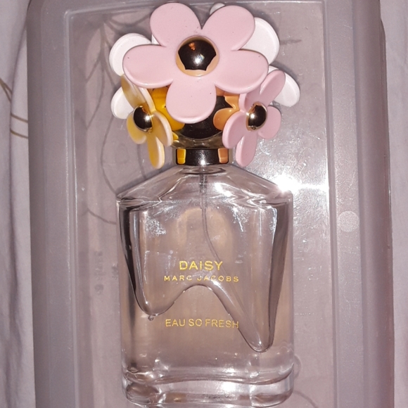 Marc Jacobs Other - DAISY Marc Jacobs Eau so Fresh